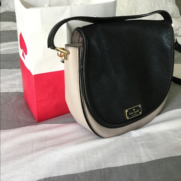 kate spade Handbags - Kate Spade ♠️ shoulder bag